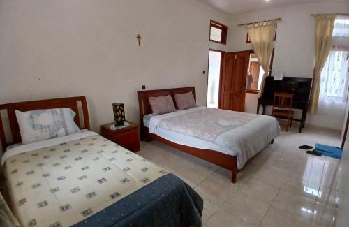 Ruteng Hotel | Hotel MBC Ruteng