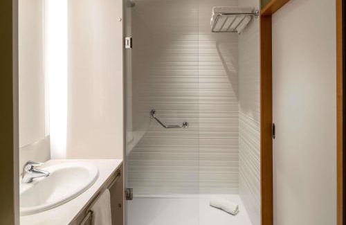 Sao Pedro da Afurada Hotel | Hotel Mercure Porto Gaia