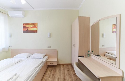 Yavory Hotel | Hotel Merkuriy