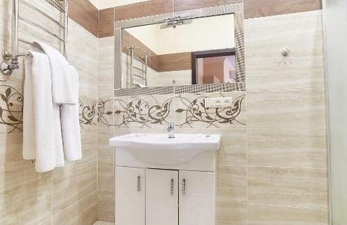Yavory Hotel | Hotel Merkuriy