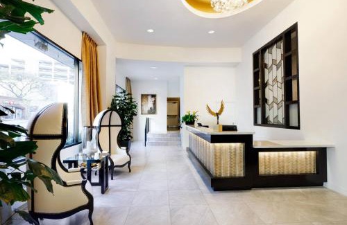 East Town Hotel | Hotel Metro, Autograph Collection