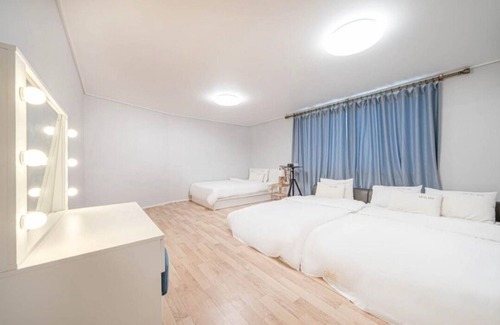 Busanjin Hotel | Hotel Mini
