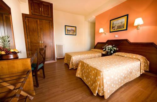 Torreblanca Hotel | Hotel Monarque Cendrillón