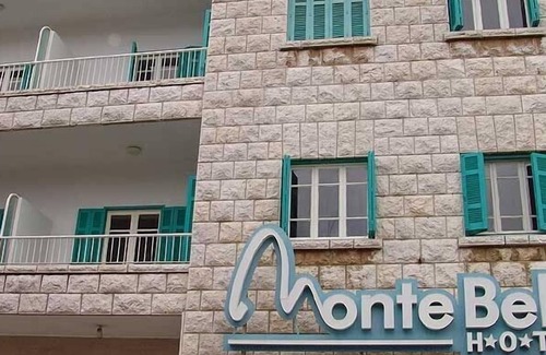 Ajaltoun Hotel | Hotel Monte bello