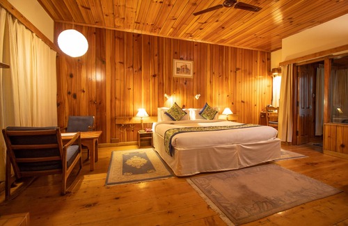 Old Manali Resort | Hotel Negis Mayflower