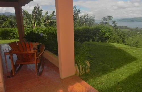La Fortuna Bed & Breakfast | Hotel Nepenthe B&B