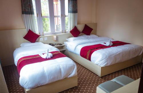 Pokhara House | Hotel New Darshan