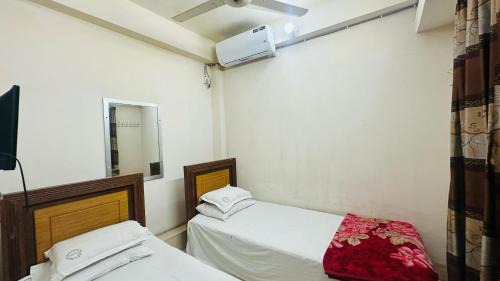 Dhaka Hotel | Hotel New Royal Palace Dhanmondi