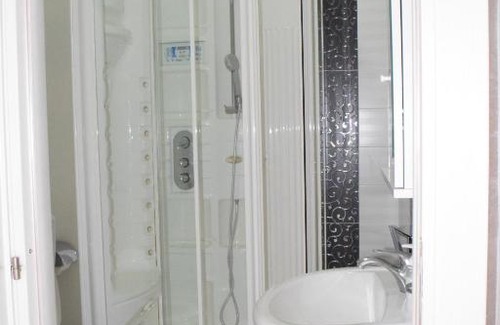 Vasto Hotel | Hotel New Sayonara