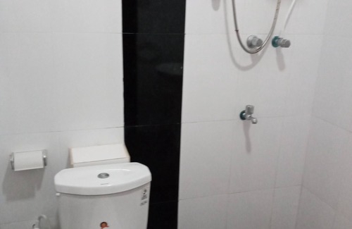 Hikkaduwa Hotel | Hotel New Seaside Inn
