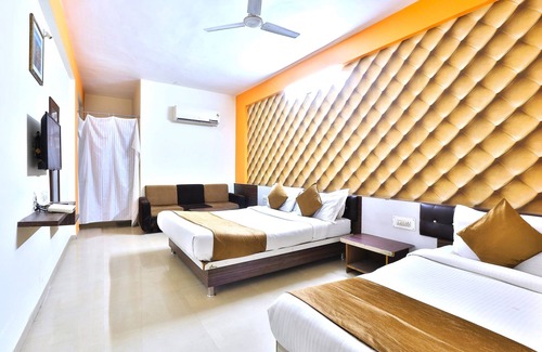 Ahmedabad Hotel | Hotel Nilkanth