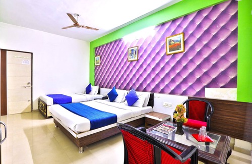 Ahmedabad Hotel | Hotel Nilkanth