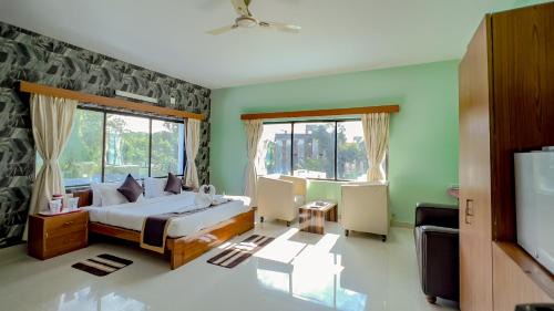 South West Hotel | Hotel NYSA Plaza Oxide Near Delhi Airport