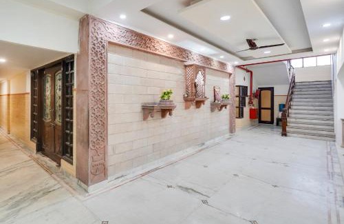 Ghaziabad Hotel | HOTEL O 4 SQUARE A LUXURY ROOMS NEAR RDC MAIN MARKET
