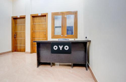 Aligarh Hotel | Hotel O Crystal Crown