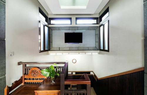 Parongpong Hotel | Hotel O Guest House Teras Waruga Syariah