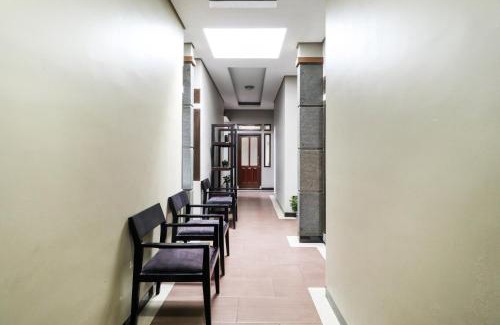 Parongpong Hotel | Hotel O Guest House Teras Waruga Syariah