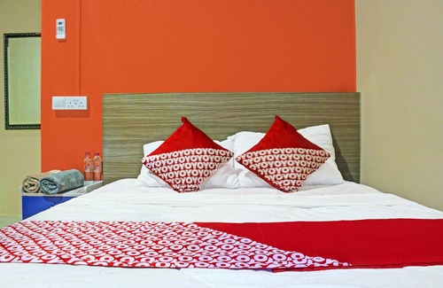 Karimun Hotel | Hotel O Homestay Daniel 76NearTaman Hijau Karimun