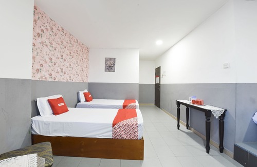 Kampung Tanjung Kapur Hotel | Hotel O Indah