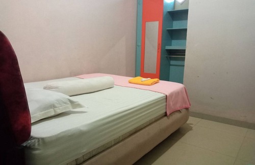 Sulawesi Hotel | Hotel O Kost Nian Syariah Near SPBU Pertamina 74.91657 Mattirotasi Sidrap