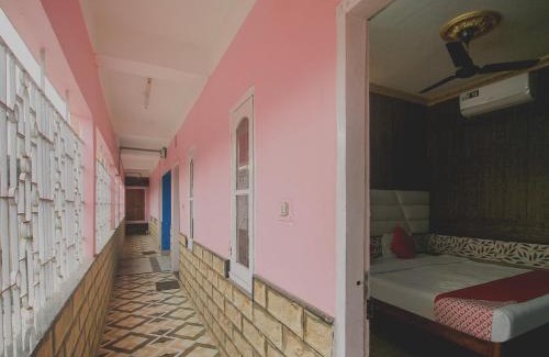 Siliguri Hotel | Hotel O Krishna Guest House Siliguri Railway Station