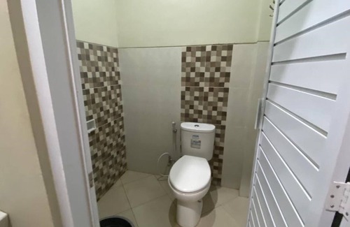 Kendal Hotel | Hotel O Lies Kostel Syariah