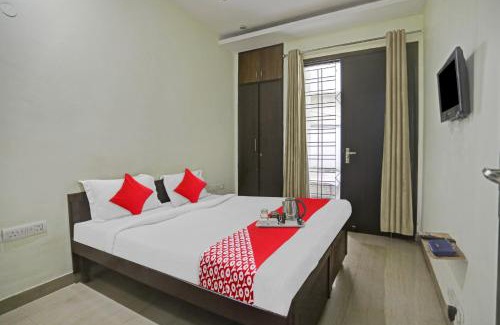 Sector 39 Hotel | Hotel O Mahadev Guest House