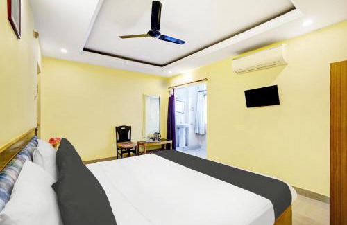 Tirupati Hotel | Hotel O Padmavathi Puram Near Railway Station