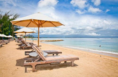 Sunset Road Hotel | Hotel O Panen House