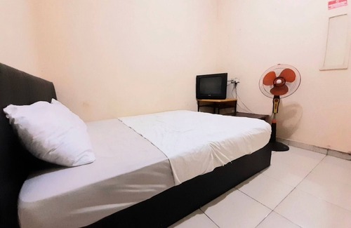 Pekanbaru Hotel | Hotel O Pondok Anie SyariahNearJembatan Siak