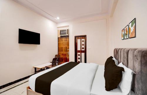 Kaushambi Hotel | Hotel O R.N. Residency 3