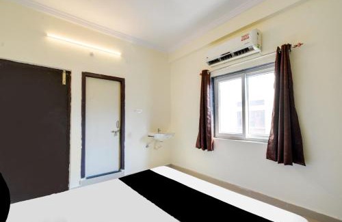 Himayatnagar Hotel | Hotel O Shiridi serinity residency