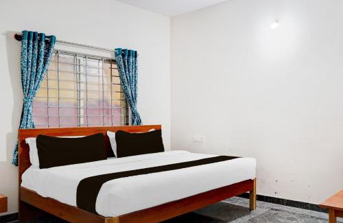 Narasapura Hotel | Hotel O Sri Krishna Comforts