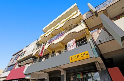 Bengaluru Hotel | Hotel O Sri Saptagiri Boarding & Lodging