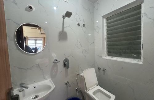 Narasapura Hotel | Hotel O SRS COMFORTS