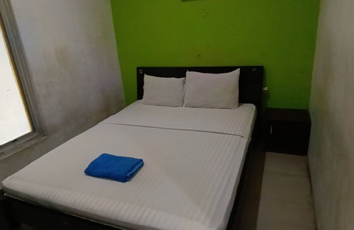 Banjarbaru Hotel | Hotel O Wisma Aluh AmbakNearPantai batu lima Asbullah tmbngn