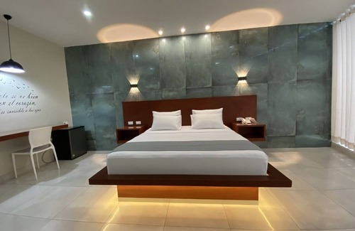 Santa Cruz Hotel | HOTEL OSHO