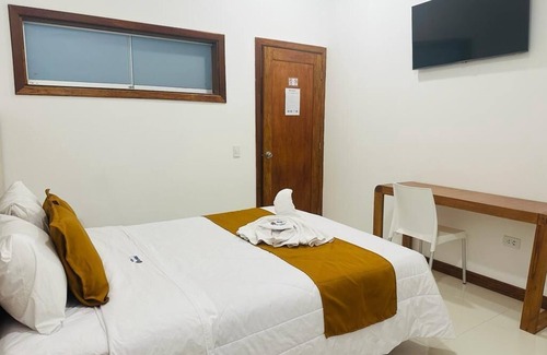 Pisco Hotel | HOTEL OVERLAND