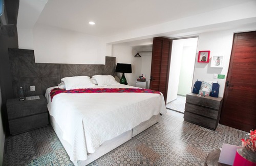 Centro - Supmza 001 Hotel | Hotel Paradise Suites