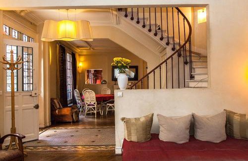 Neuilly-sur-Seine House | Hotel Particulier, Neuilly sur Seine, Palais des Congrès