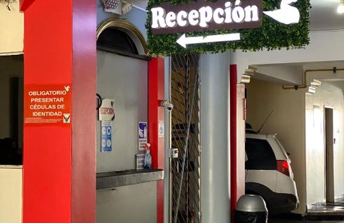 Guayaquil House | Hotel Pegazus