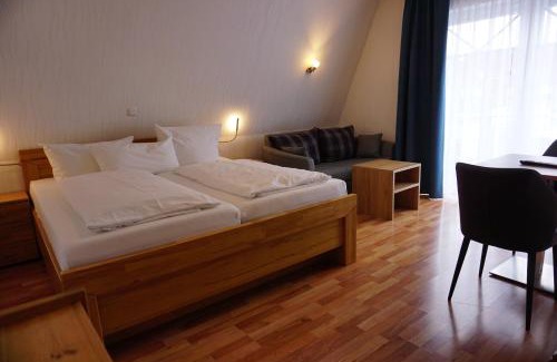 Norddeich House | Hotel Pension Julia