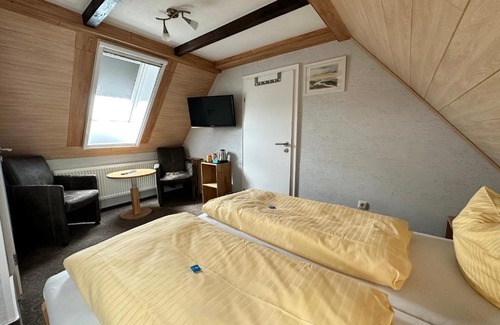Neuharlingersiel Hotel | Hotel Peters Schwalbennest