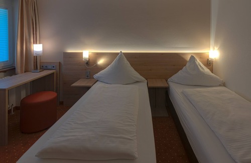 Schoenaich Hotel | Hotel Pfefferburg