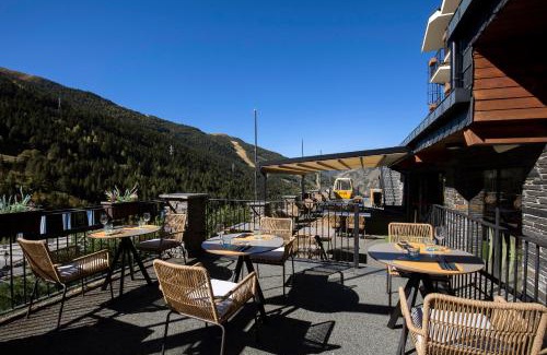 Soldeu Hotel | Hotel Piolets Soldeu Centre by Nexta