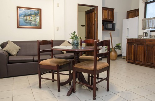 San Jose Hotel | Hotel Plaza Real Suites & Apartments