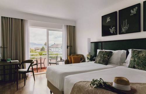Ponta Delgada Hotel | Hotel Ponta Delgada