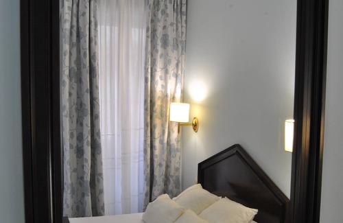 Central District Hotel | Hotel Porcel Navas