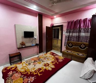 Raisen Hotel | Hotel Priyanka