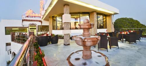 Basai Hotel | Hotel Pushp Villa Agra Taj East Gate